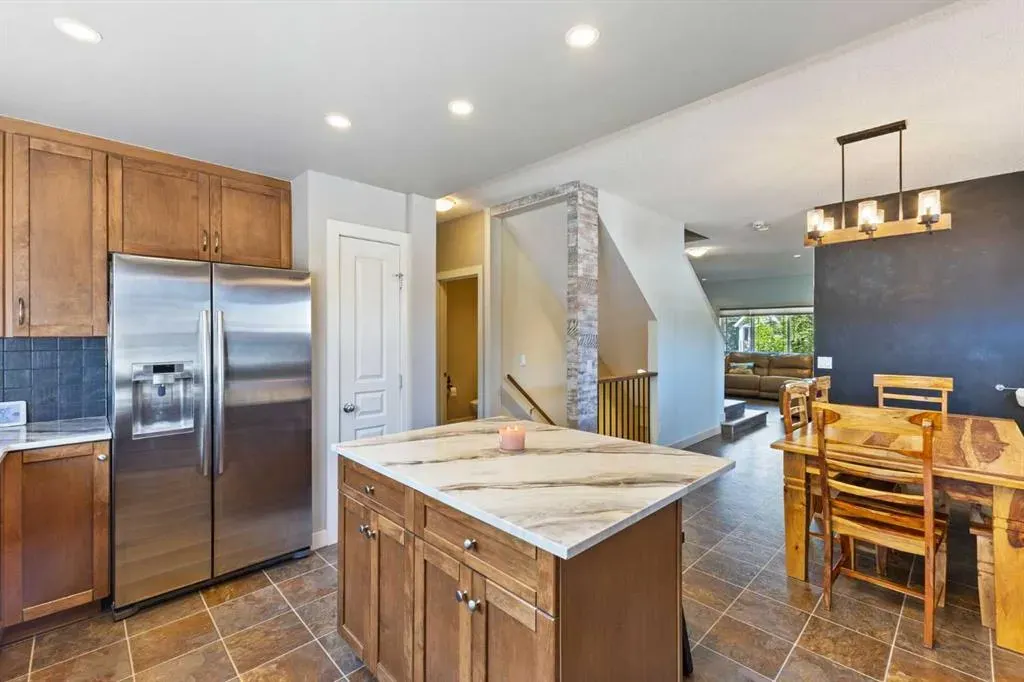 97 River Heights Crescent