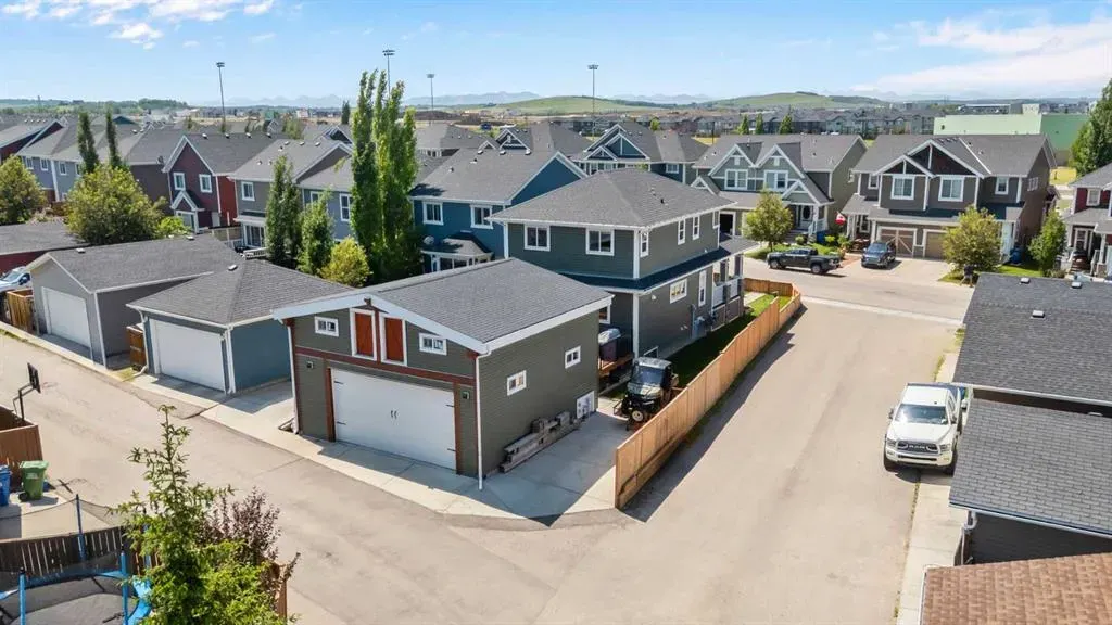 97 River Heights Crescent