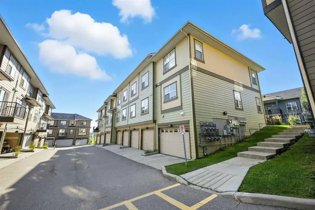 50 Evanscrest Gardens NW