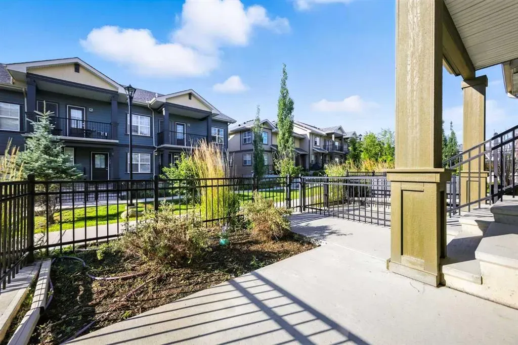50 Evanscrest Gardens NW