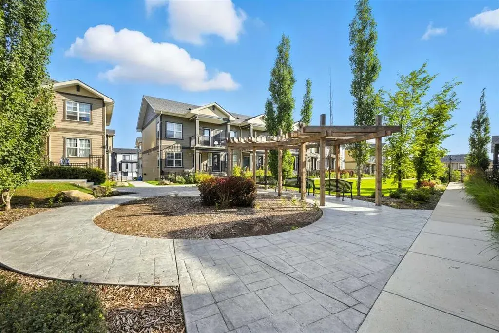 50 Evanscrest Gardens NW