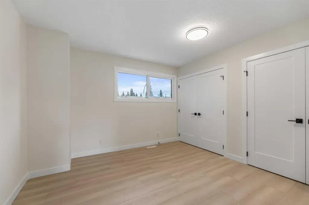 2210 Oakmoor Drive SW, #36