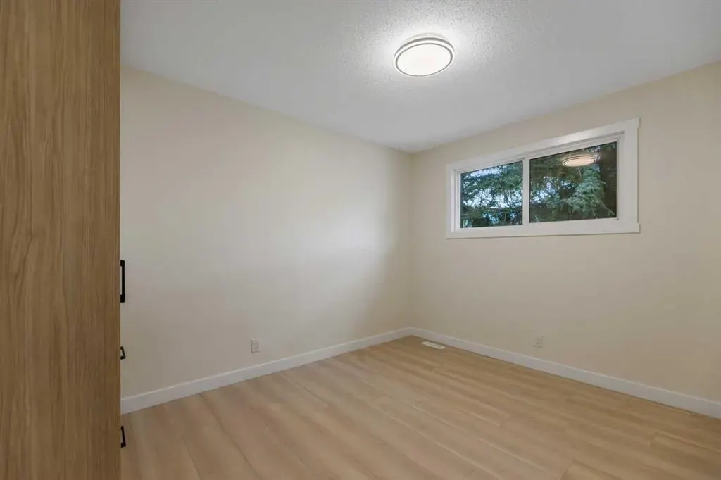 2210 Oakmoor Drive SW, #36