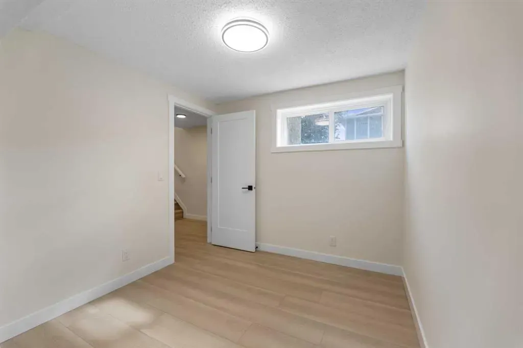2210 Oakmoor Drive SW, #36
