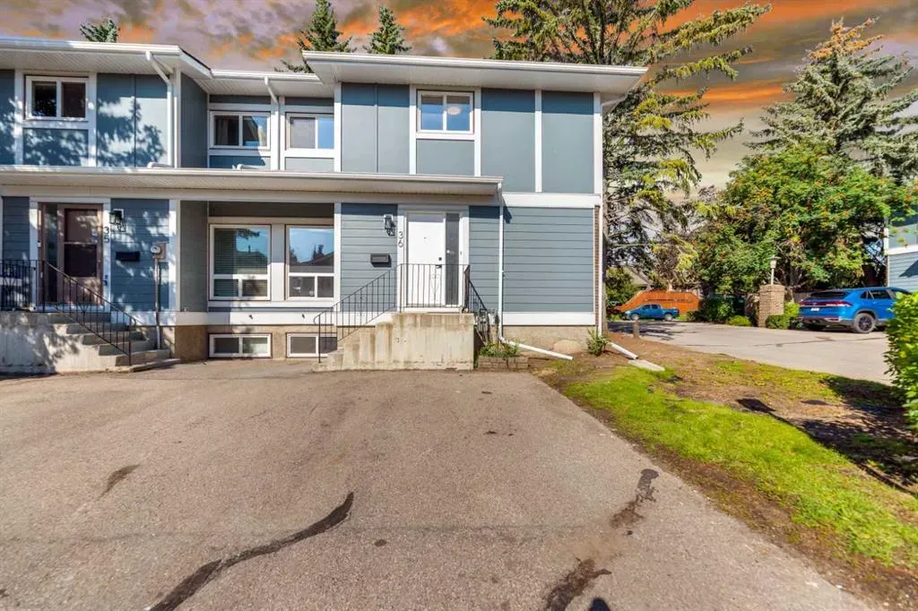 2210 Oakmoor Drive SW, #36