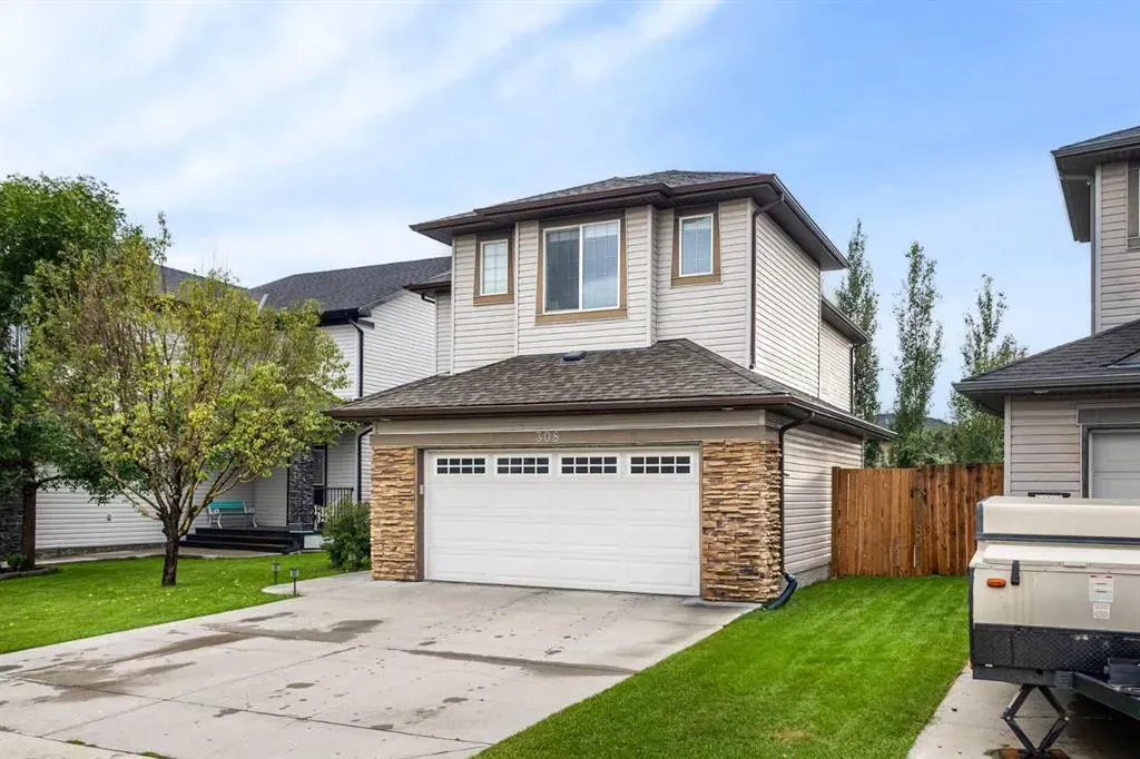 308 Prairie Springs Crescent SW