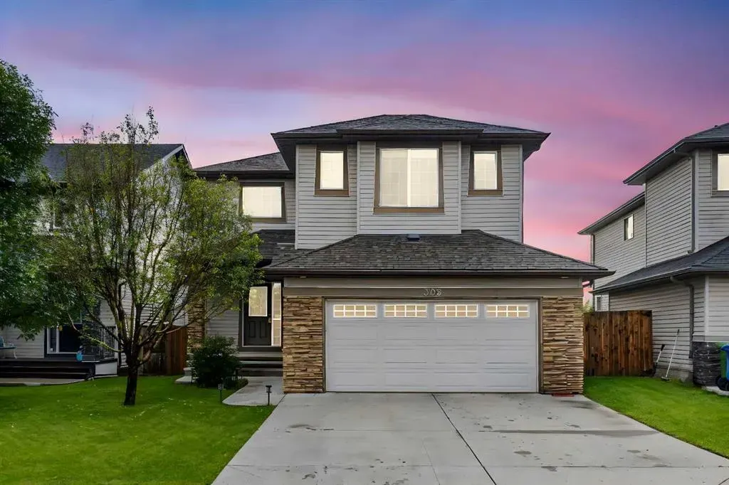 308 Prairie Springs Crescent SW