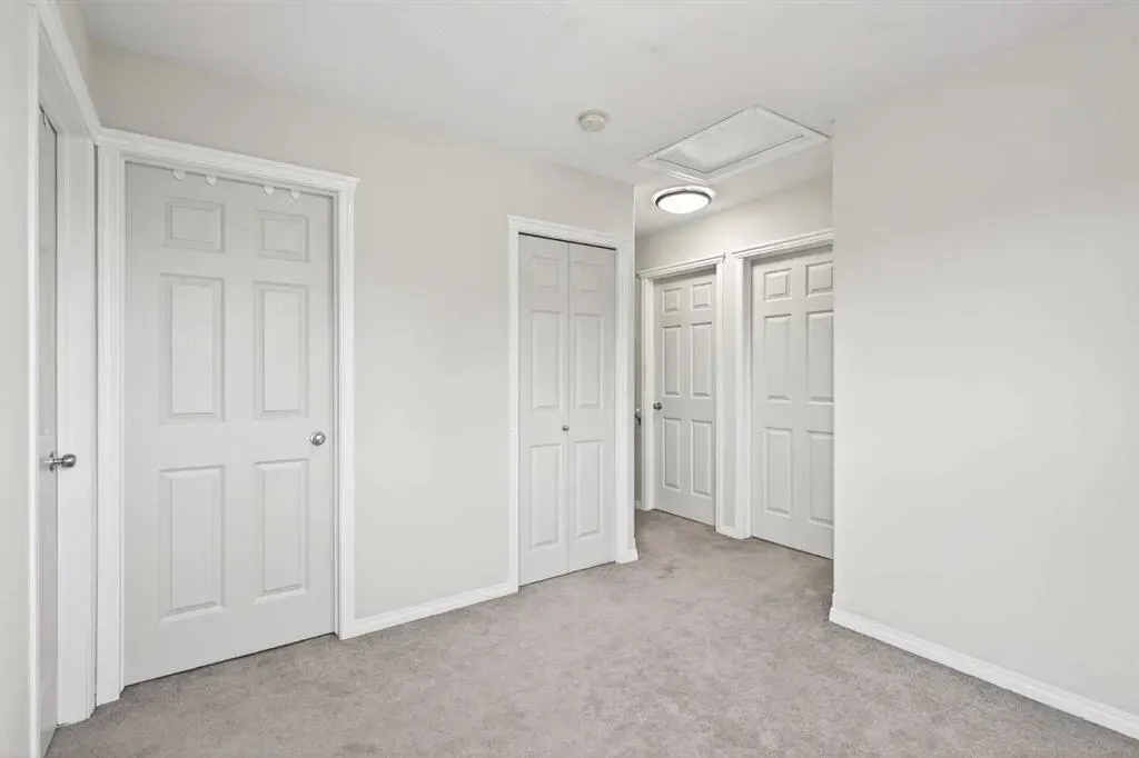 102 Canoe Square SW, #21