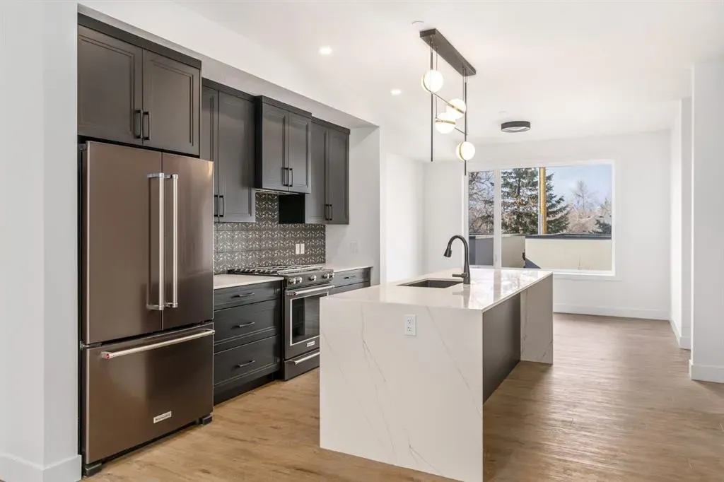 2220 26 Avenue SW, #6