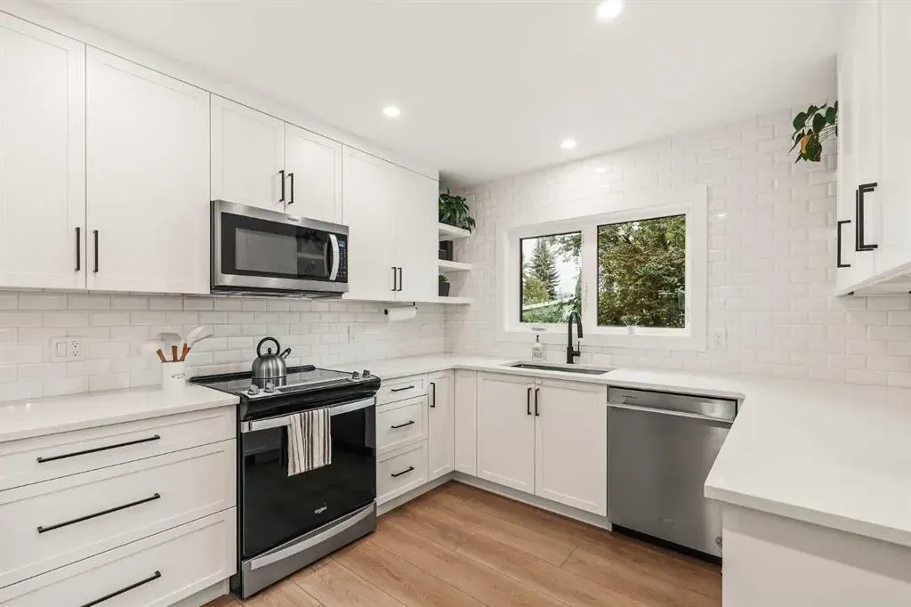 25 Kirby Place SW
