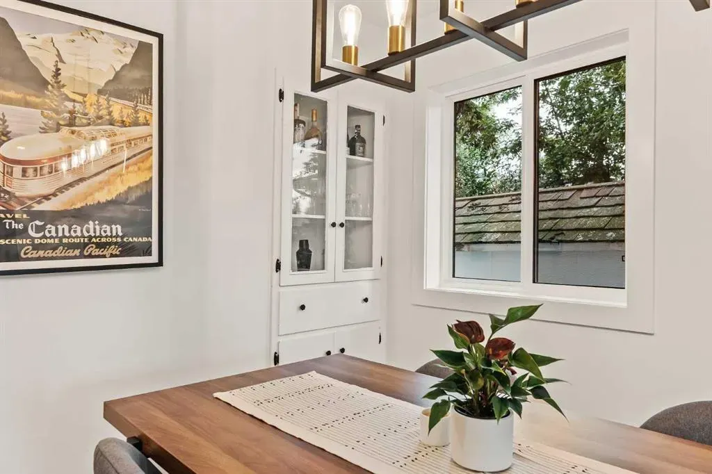 25 Kirby Place SW