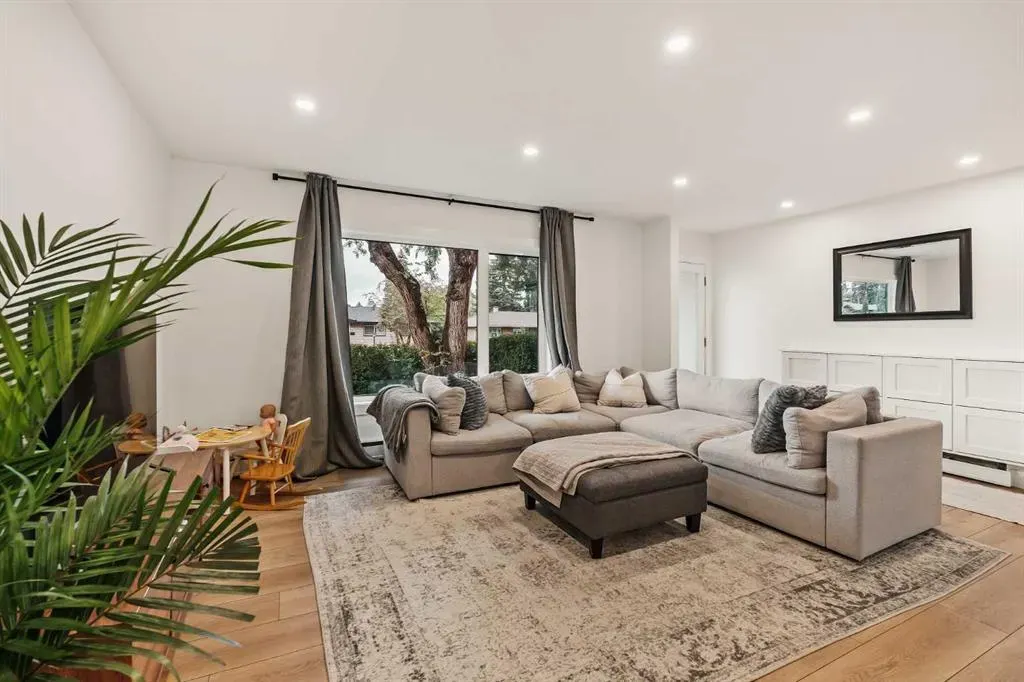 25 Kirby Place SW