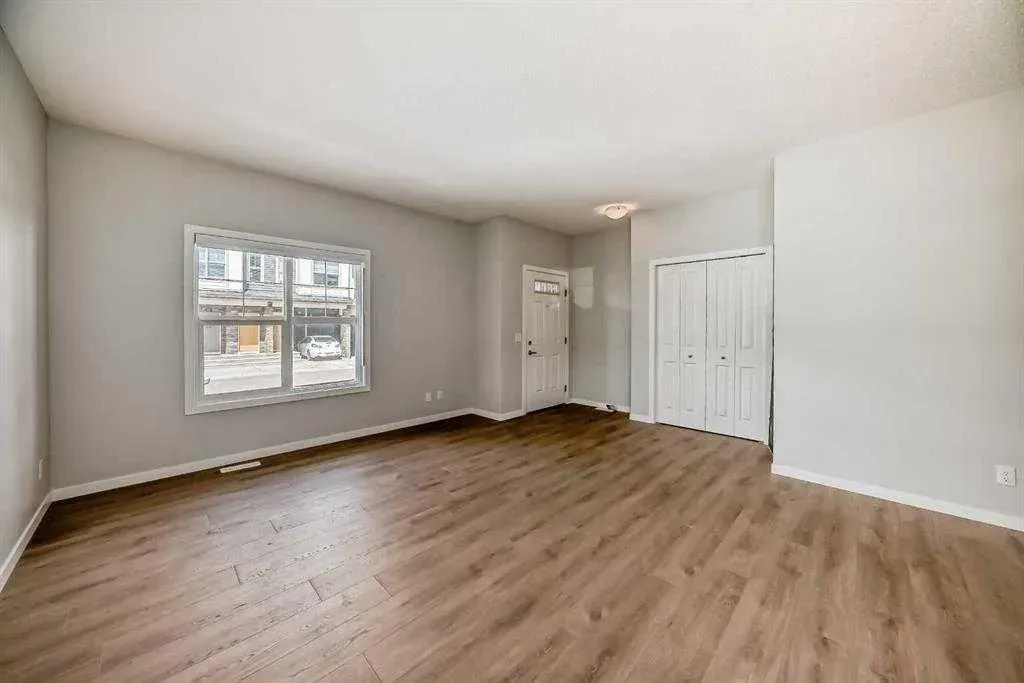 250 Fireside View, #401