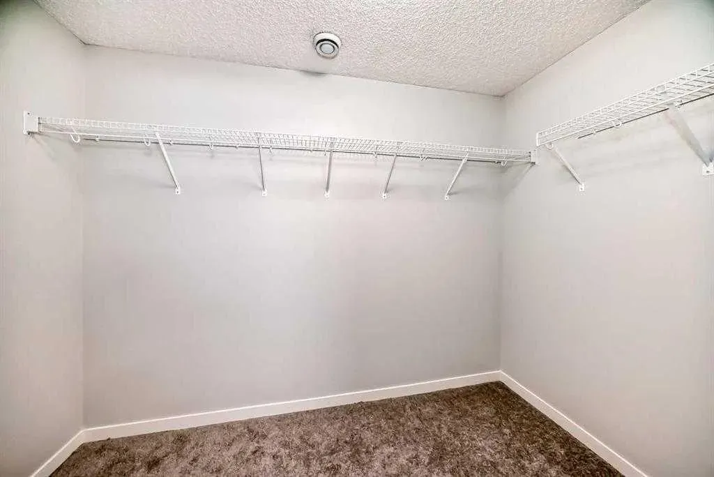 250 Fireside View, #401