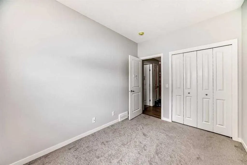 250 Fireside View, #401