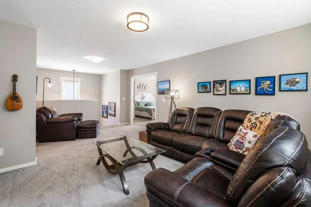 21 Walden Way SE