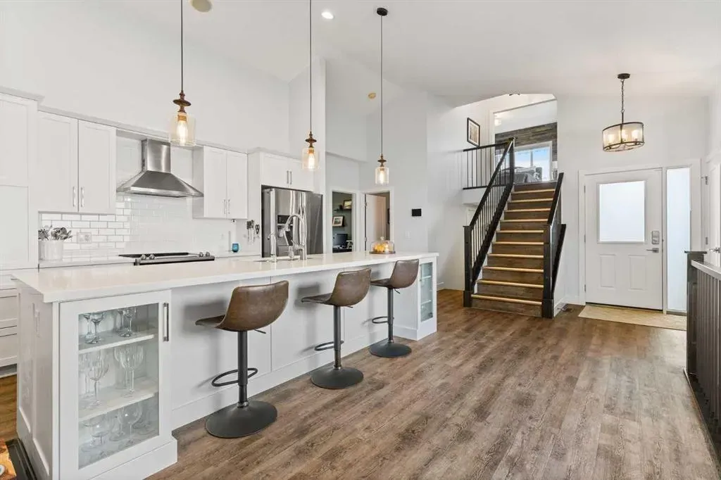 135 Riverwood Crescent SW
