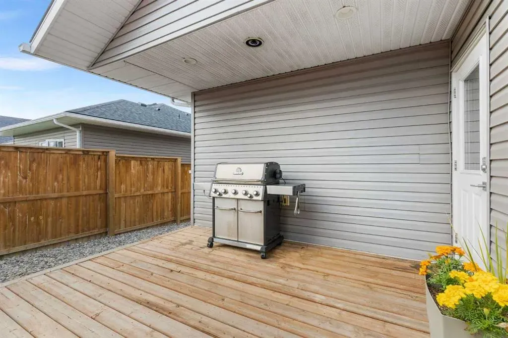 135 Riverwood Crescent SW