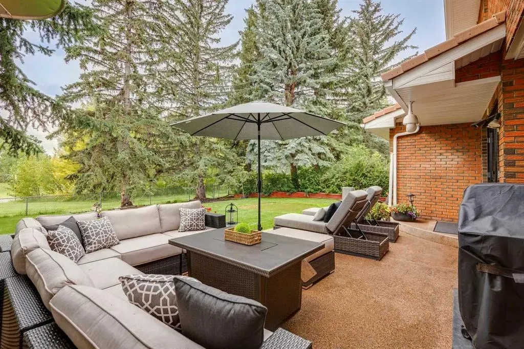 116 Bay View Drive SW