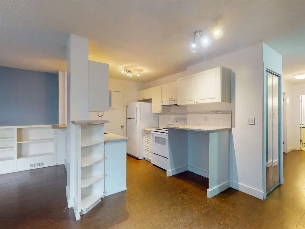 715 15 Avenue SW, #301