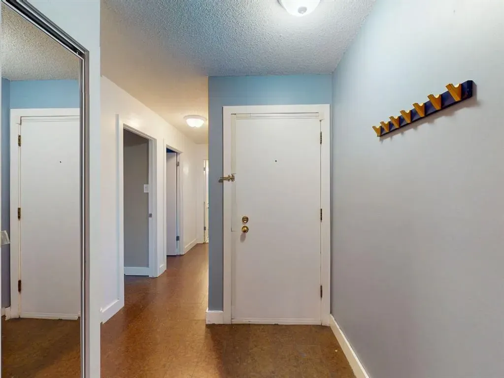 715 15 Avenue SW, #301