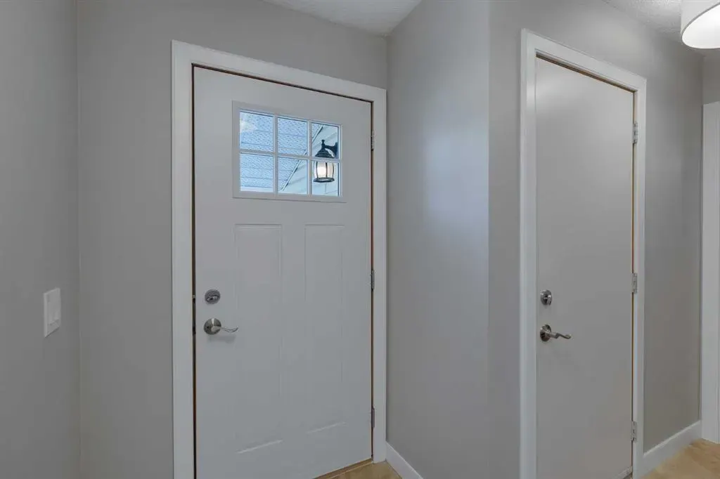 84 Everglade Drive SE