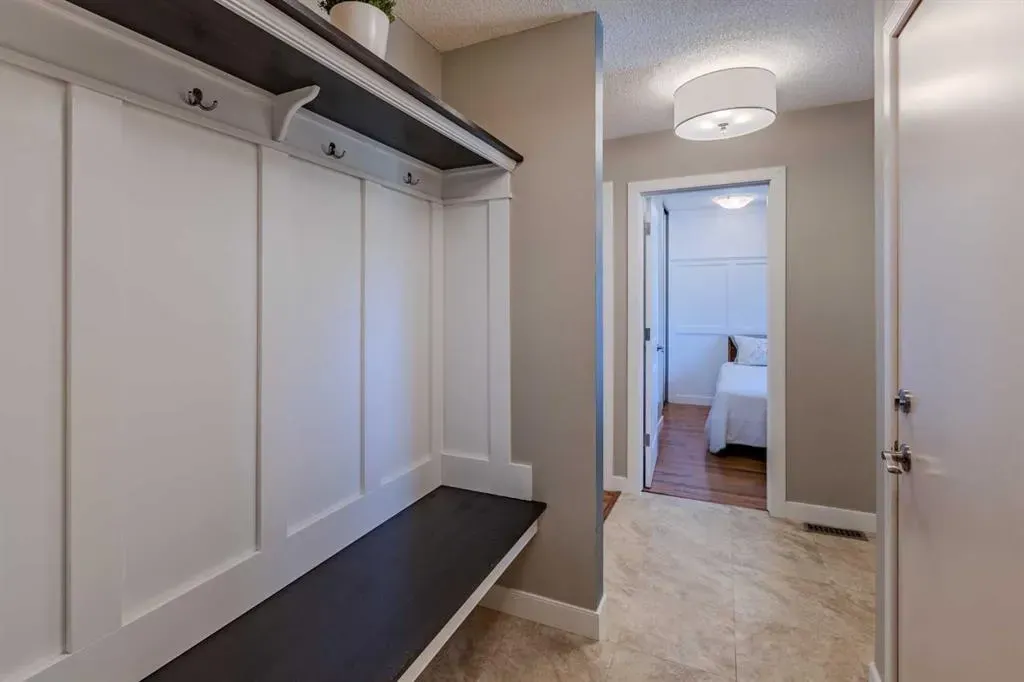 84 Everglade Drive SE