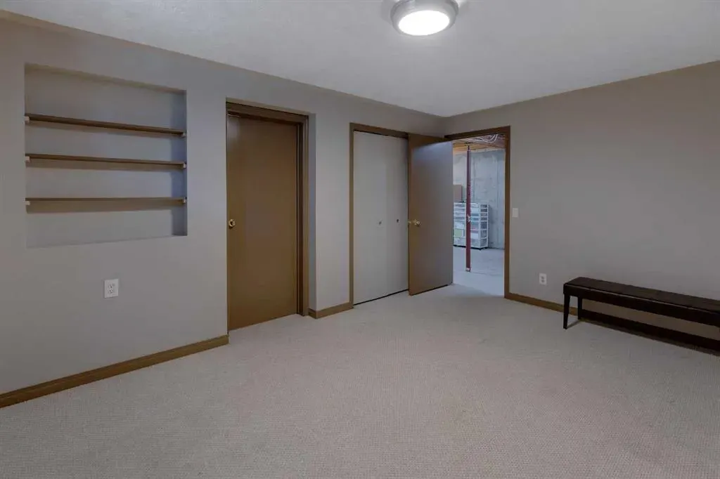 84 Everglade Drive SE