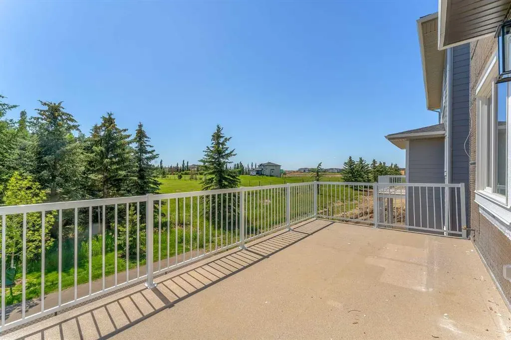 348 Waterford Grove