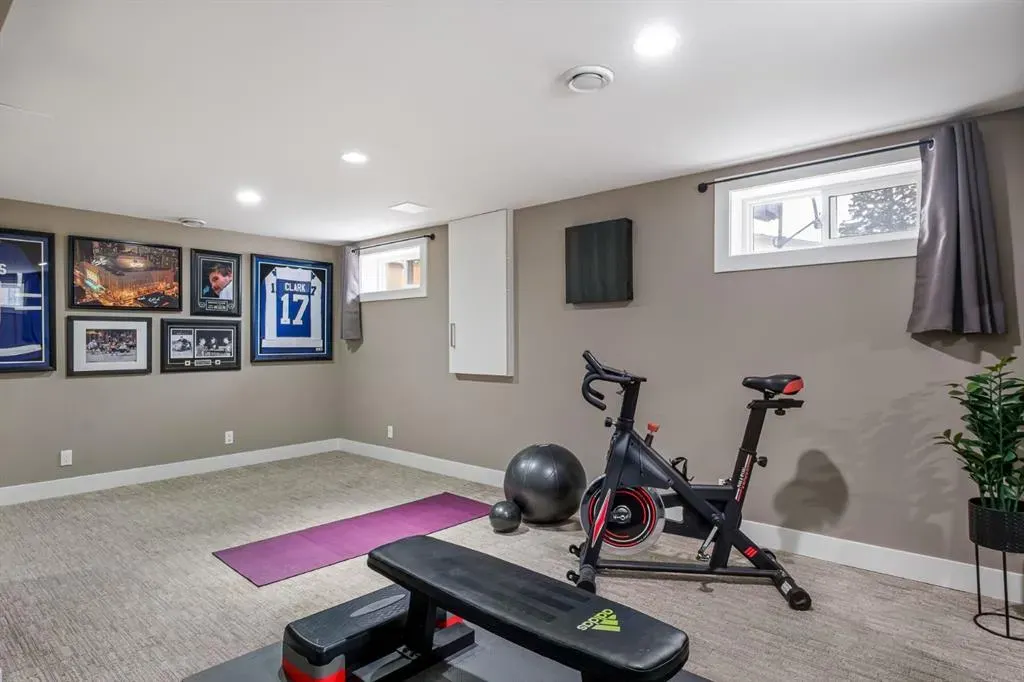 15 Harley Road SW