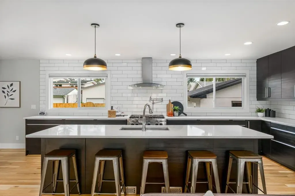 15 Harley Road SW