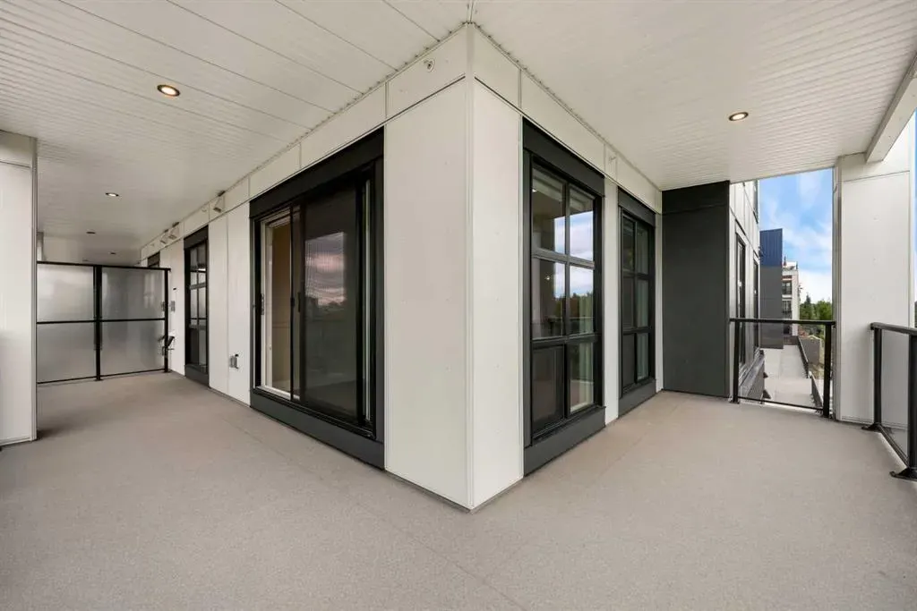 4270 Norford Avenue NW, #1212