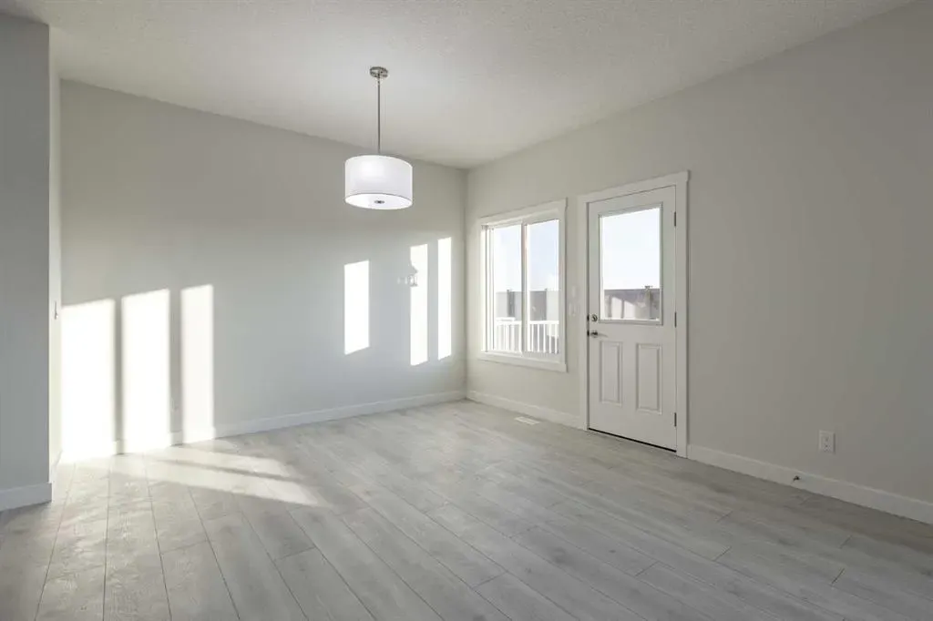 89 Sora Gardens SE