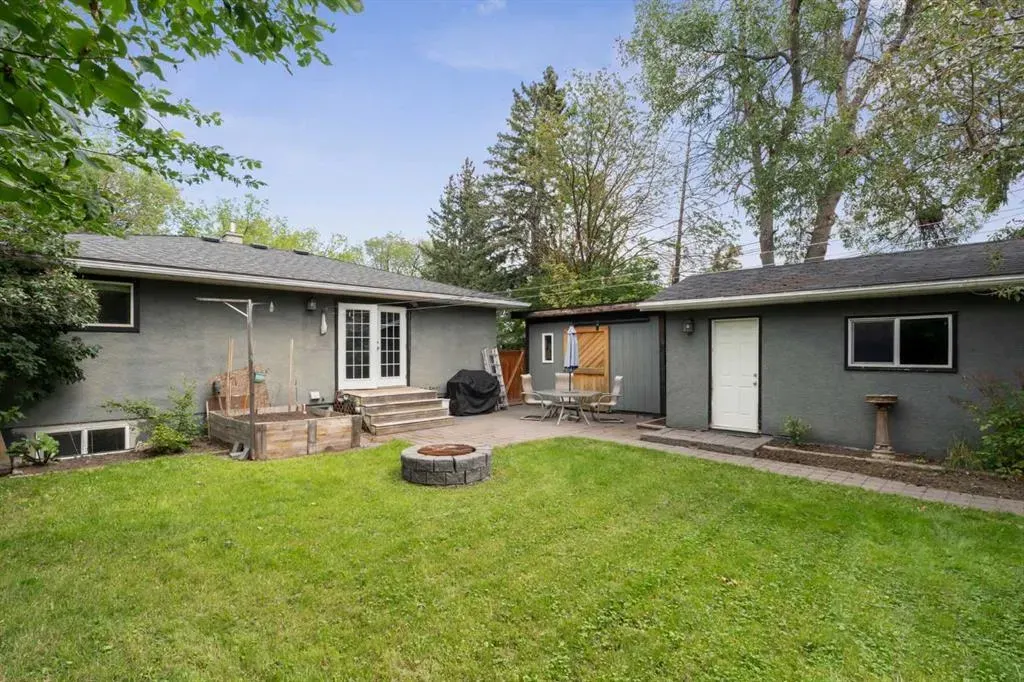 439 Hendon Drive NW