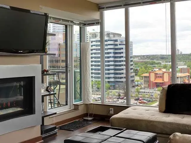 888 4 Avenue SW, #803