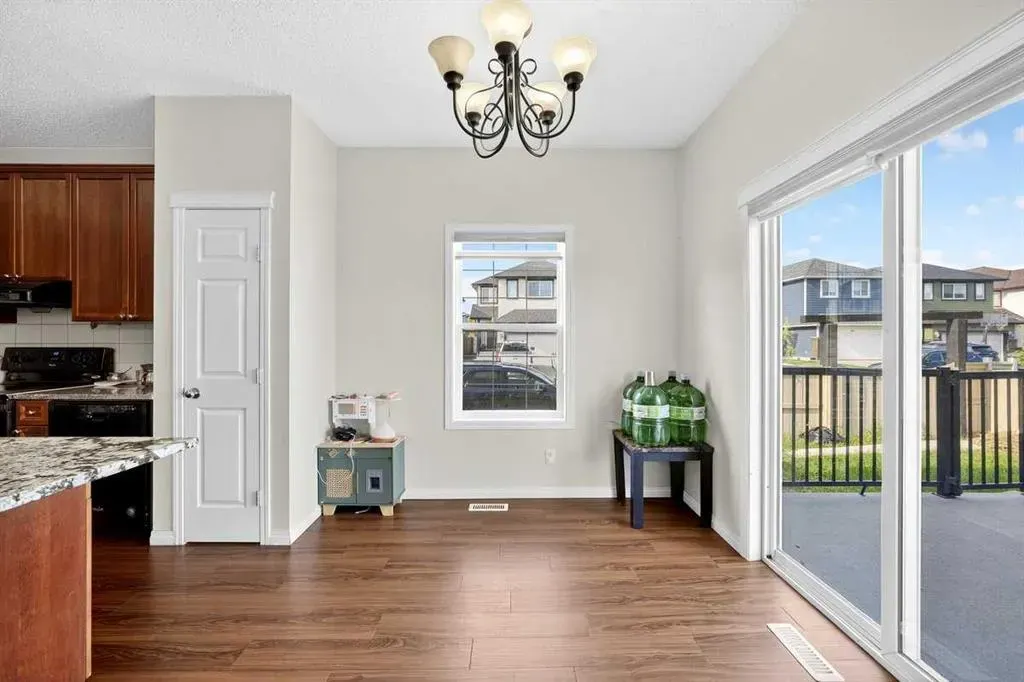 143 Saddleland Crescent NE