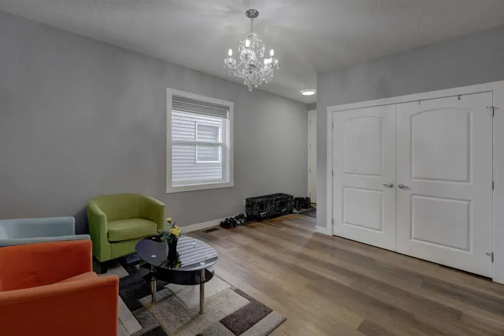 89 Cornerstone Road NE