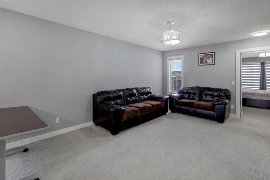 89 Cornerstone Road NE