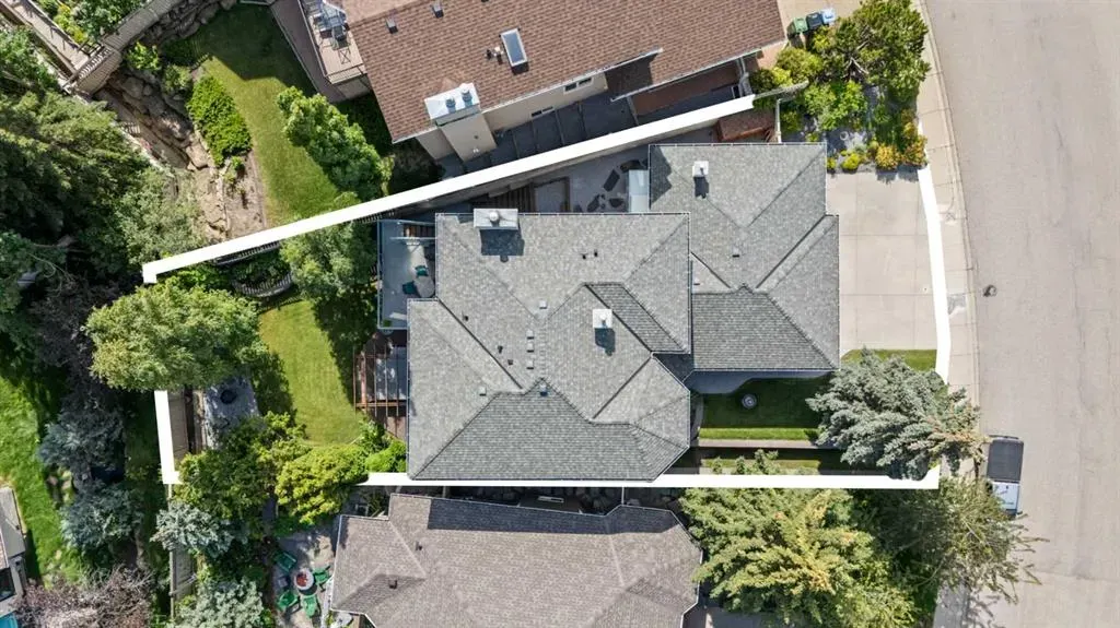 13 Sienna Hills Court SW