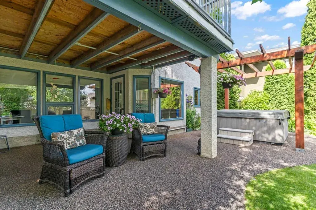 13 Sienna Hills Court SW