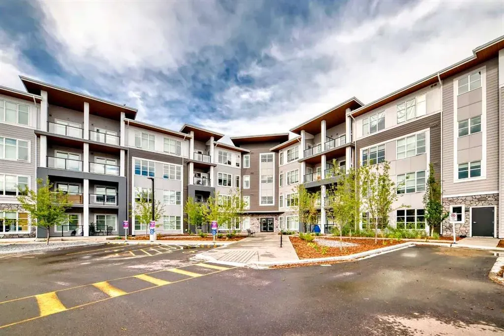 681 Savanna Boulevard NE, #1416
