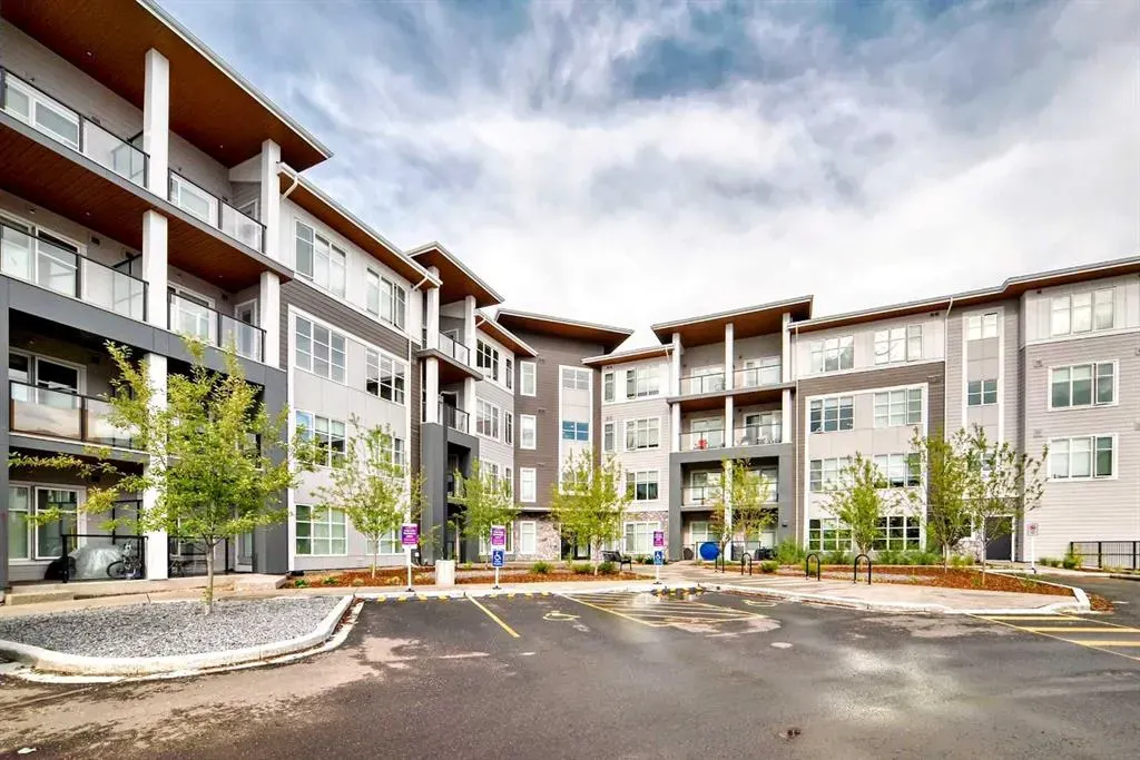681 Savanna Boulevard NE, #1416