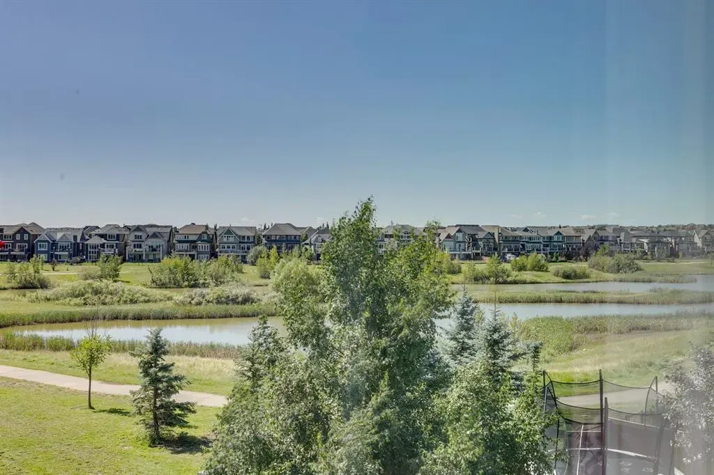 119 Marquis Crescent SE