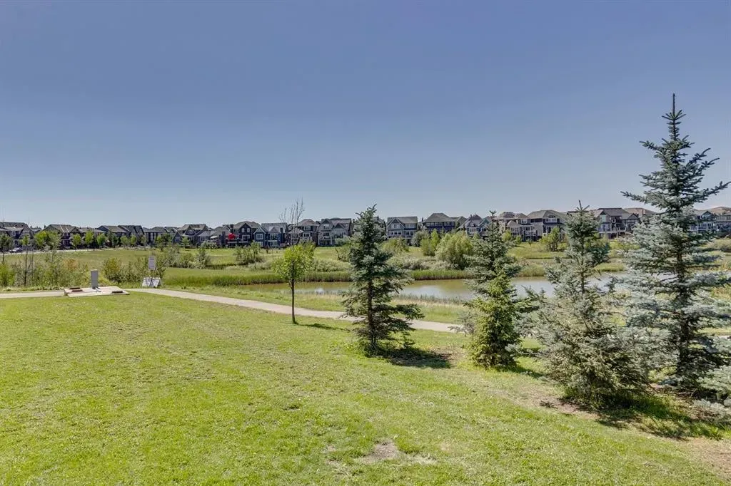 119 Marquis Crescent SE
