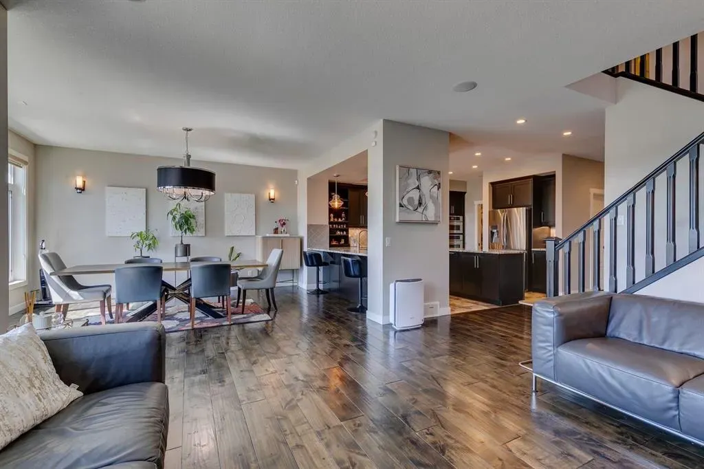 119 Marquis Crescent SE