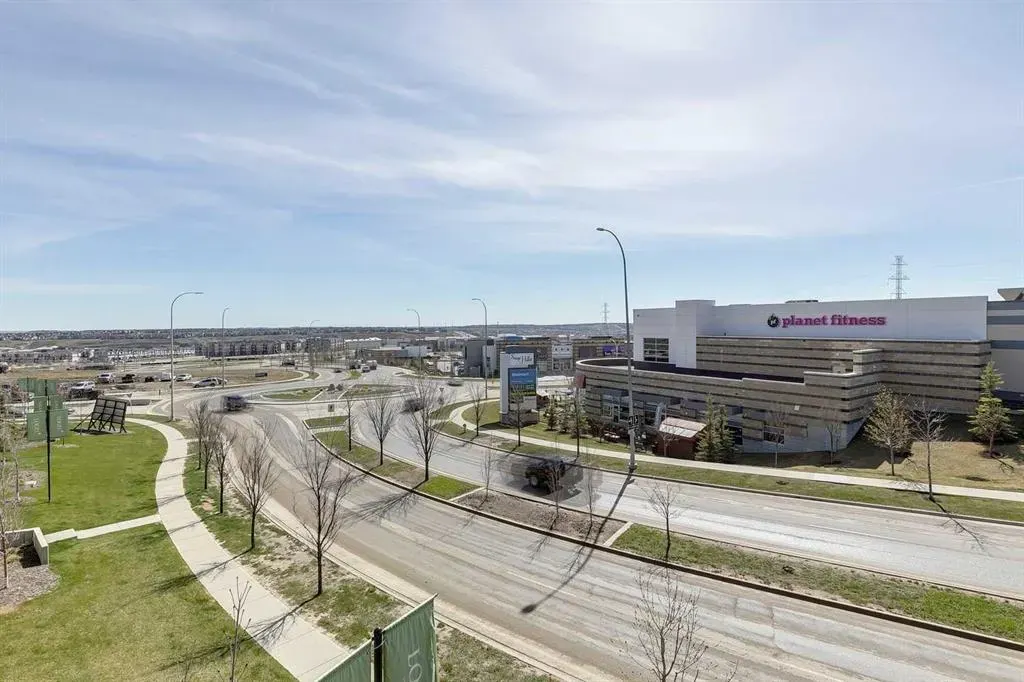 10 Sage Hill Walk NW, #216