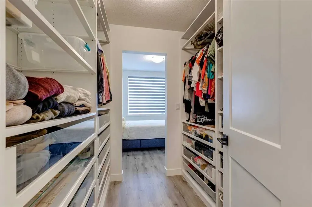 10 Sage Hill Walk NW, #216