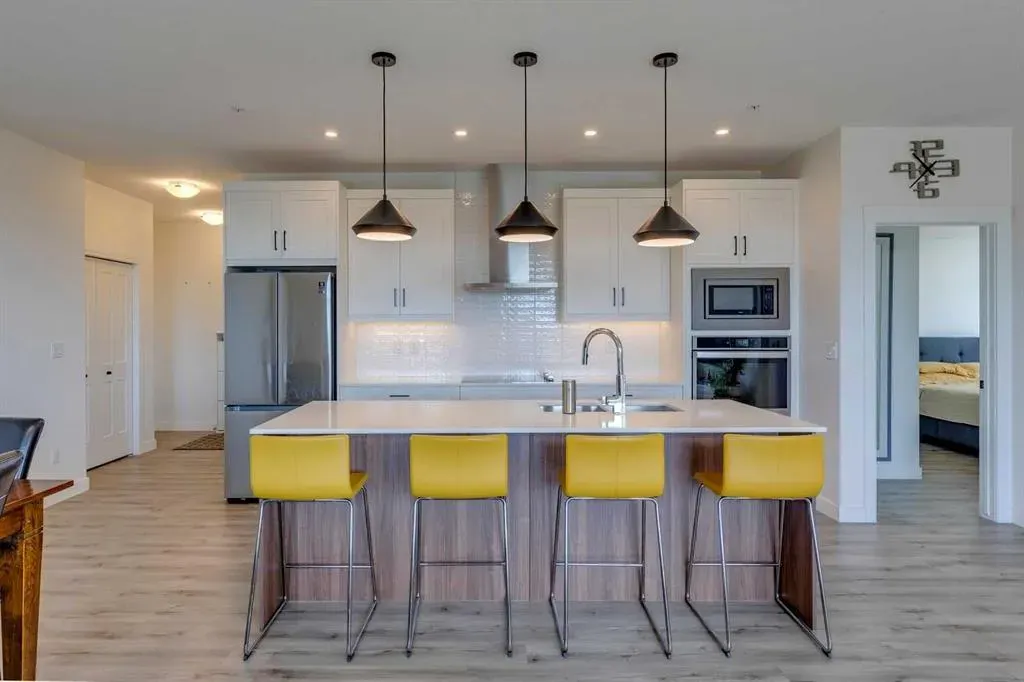 10 Sage Hill Walk NW, #216