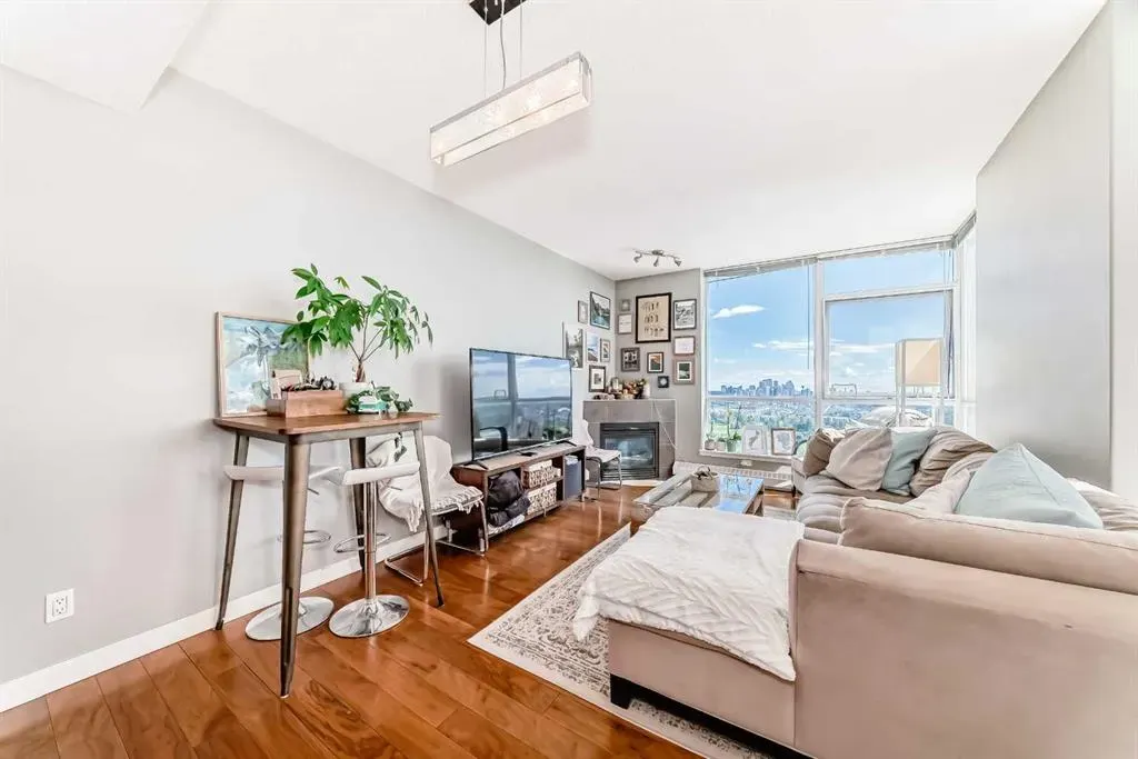 77 Spruce Place SW, #2202