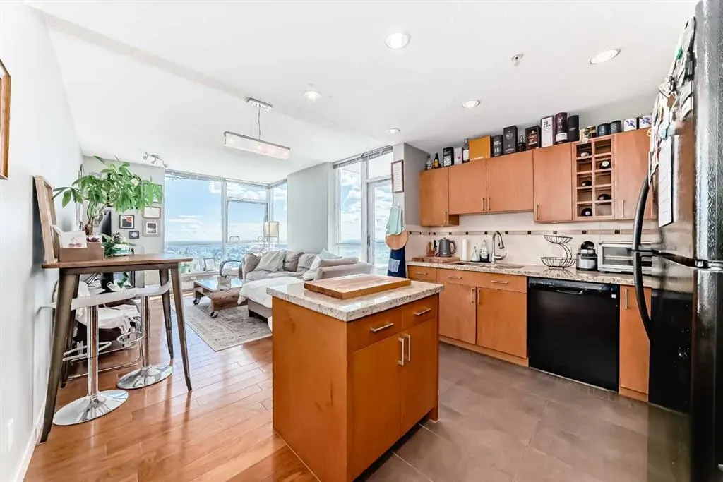 77 Spruce Place SW, #2202